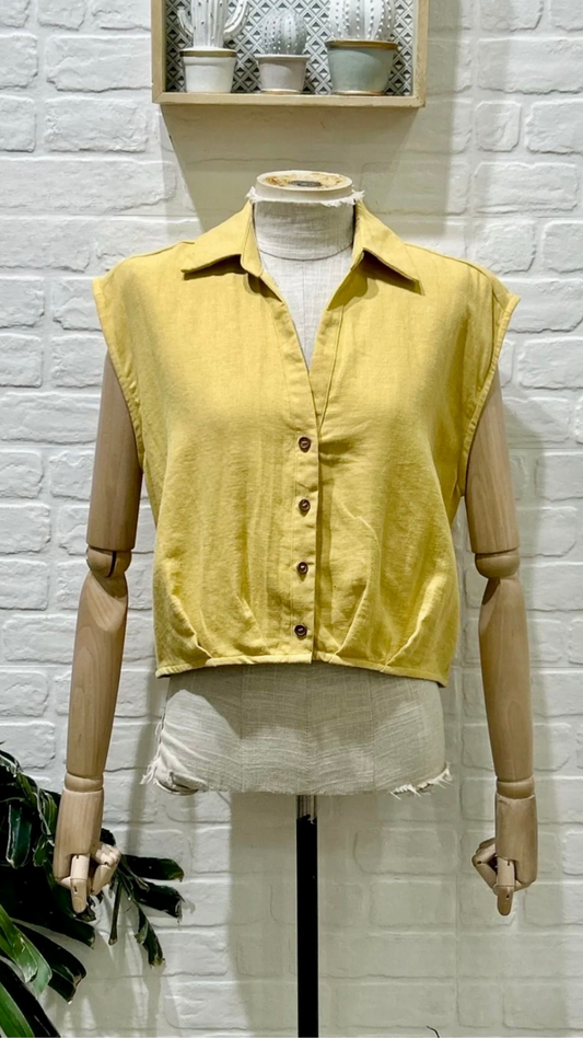 Top mostaza sin mangas – Frescura con carácter