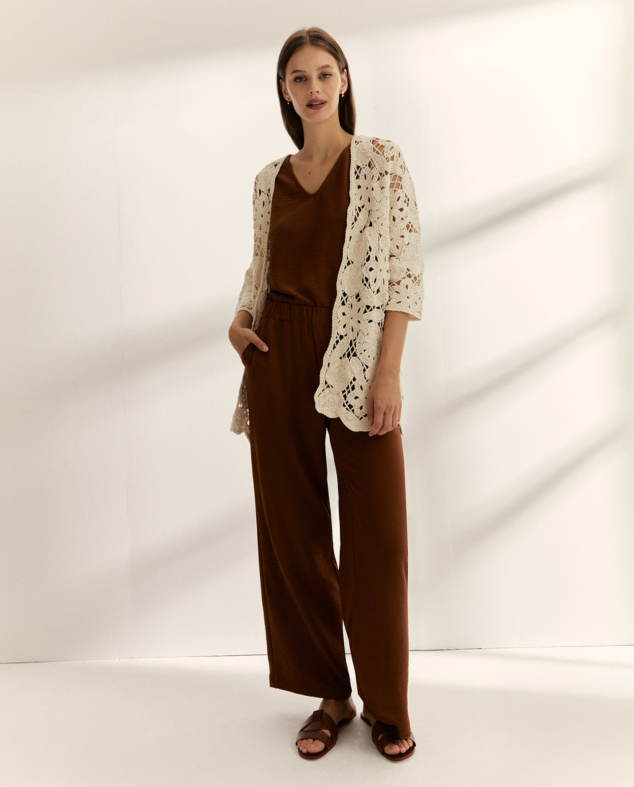 Chaqueta crochet beige – Paz Torras