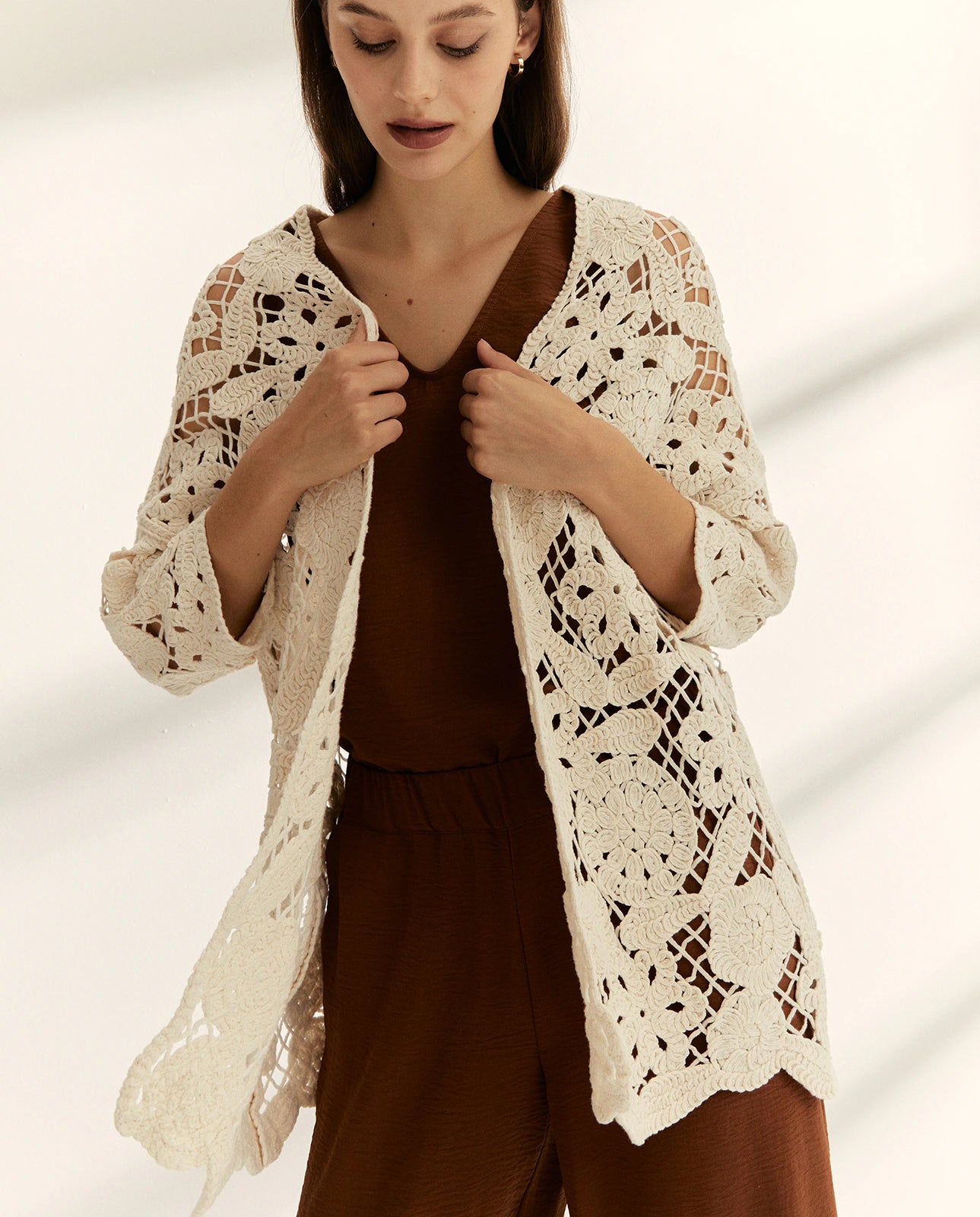 Chaqueta crochet beige – Paz Torras