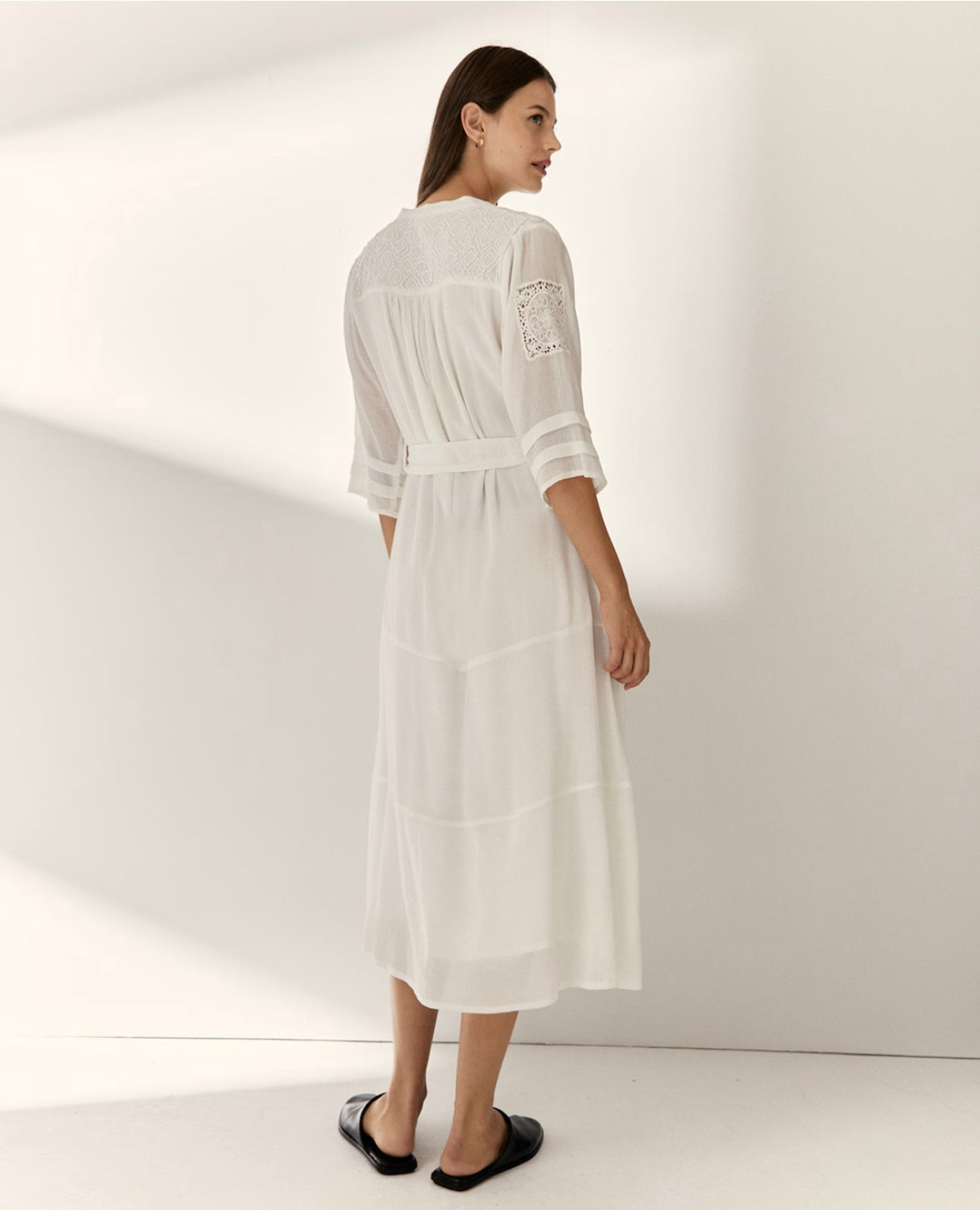 Vestido blanco fluido – Paz Torras